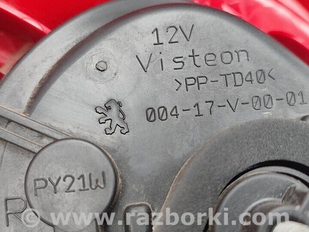 ФОТО Ліхтар задній правий для Peugeot 208 Киев