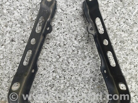 ФОТО Петли капота для Peugeot 208 Киев