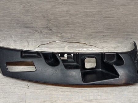 ФОТО рестайлінг кронштейн кріплення напрявляюча бампера переднього для Peugeot 208 Киев