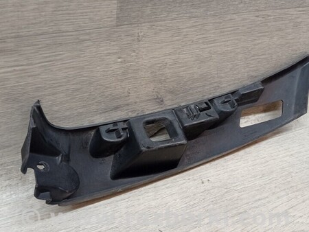 ФОТО рестайлінг кронштейн кріплення напрявляюча бампера переднього для Peugeot 208 Киев