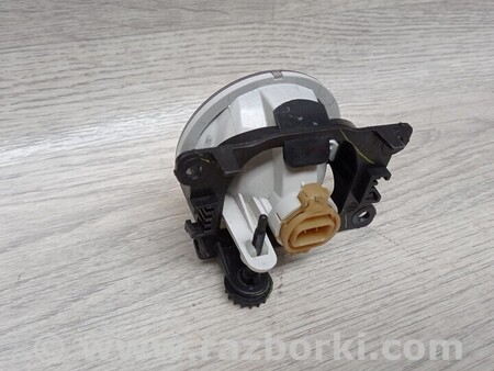 ФОТО Фара противотуманная правая для Peugeot 208 Киев