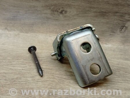 ФОТО Петля двері дверки передня права верхня для Peugeot 301 Киев