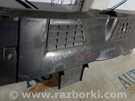 ФОТО Накладка передньої панелі задня для Peugeot 307 Киев