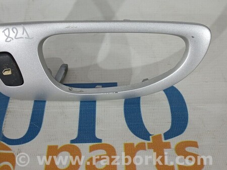 ФОТО Облицювання внутрішньої ручки дверей задньої правої для Peugeot 307 Киев