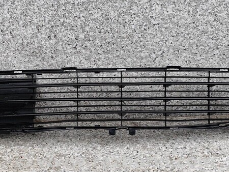 ФОТО Решетка бампера переднего нижняя для Peugeot 307 Киев