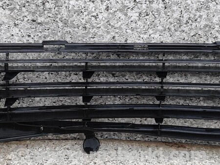 ФОТО Решетка бампера переднего нижняя для Peugeot 307 Киев