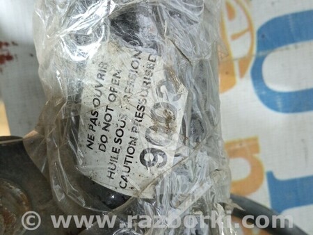 ФОТО Стійка передня права зборі для Peugeot 307 Киев