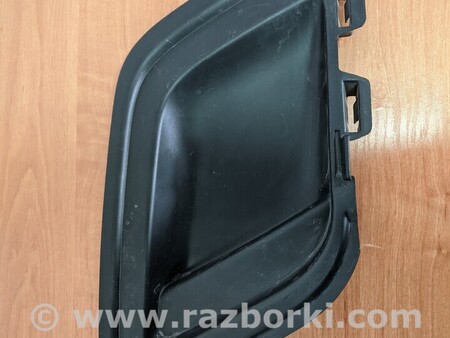 ФОТО Заглушка противотуманных фар бампера переднего правая для Peugeot 308 Київ