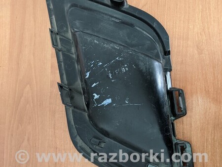 ФОТО Заглушка противотуманных фар бампера переднего правая для Peugeot 308 Київ