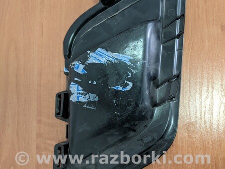 ФОТО Заглушка Решетка туманки бампера переднего правая для Peugeot 308 Київ