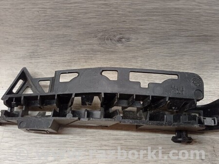 ФОТО Кронштейн кріплення направляюча переднього бампера ліва для Peugeot 308 Київ