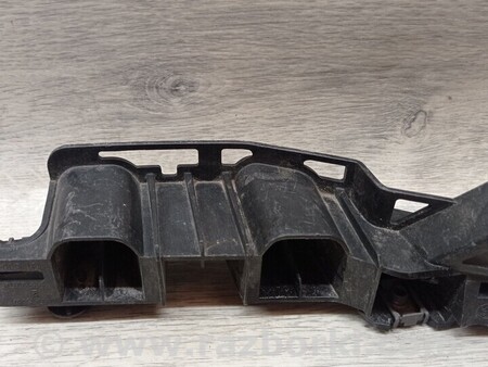 ФОТО Кронштейн кріплення направляюча переднього бампера ліва для Peugeot 308 Київ