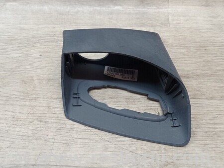 ФОТО Накладка кришка ніжки дзеркала заднього виду ліва для Peugeot 308 Київ