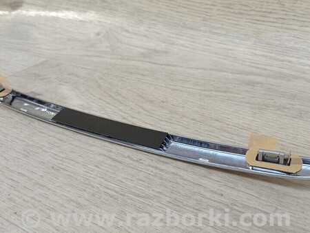 ФОТО Значок эмблема хром молдинг накладка капота для Peugeot 508 Киев