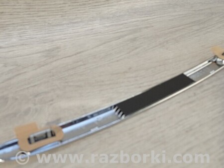 ФОТО Значок эмблема хром молдинг накладка капота для Peugeot 508 Киев