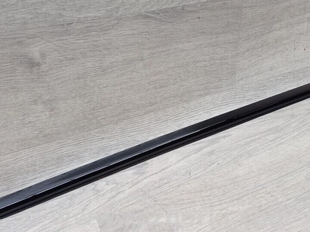 ФОТО Уплотнитель двери передней правой на двери для Peugeot 508 Киев