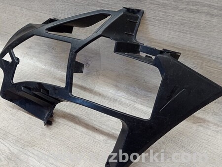 ФОТО Кронштейн кріплення башмак опора направляюча переднього бампера для Peugeot 3008 Киев