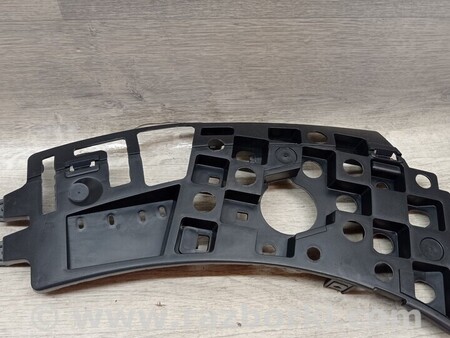 ФОТО Кронштейн кріплення башмак опора направляюча переднього бампера для Peugeot 3008 Київ