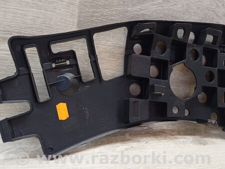 ФОТО Кронштейн кріплення башмак опора направляюча переднього бампера для Peugeot 3008 Киев