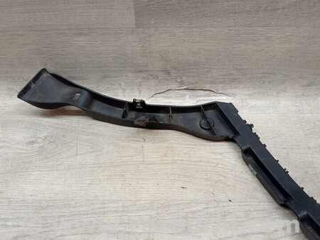 ФОТО Кронштейн кріплення направляюча заднього бампера правий для Peugeot 3008 Киев