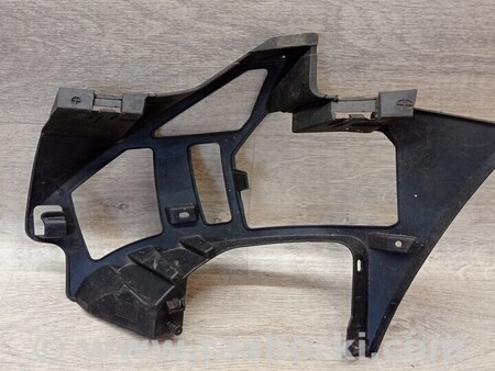 ФОТО Кронштейн кріплення направляюча переднього бампера правий для Peugeot 3008 Киев