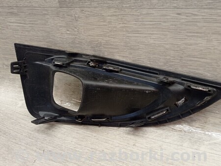 ФОТО Накладка заглушка решітка хром туманки ПТФ переднього для Peugeot 3008 Киев