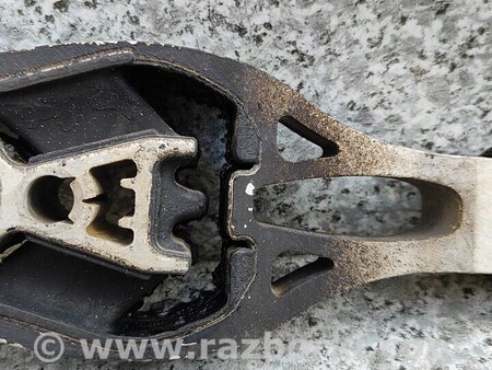 ФОТО Подушка двигателя двигуна коробки для Peugeot 3008 Киев