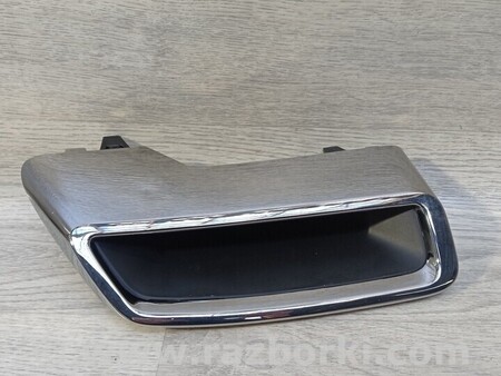 ФОТО ІІ Накладка заднего бампера правая хромовая для Peugeot 5008 Киев