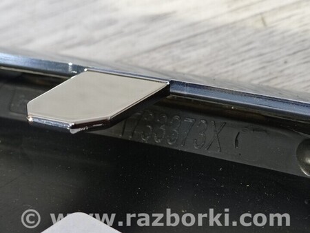 ФОТО ІІ Накладка заднего бампера правая хромовая для Peugeot 5008 Киев