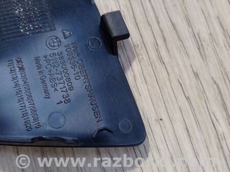 ФОТО Заглушка бампера буксировочного крюка передняя для BMW 1-Series (все года выпуска) Киев