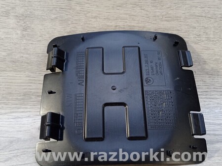 ФОТО Заглушка Подкрылка переднего левая правая для BMW 1-Series (все года выпуска) Киев