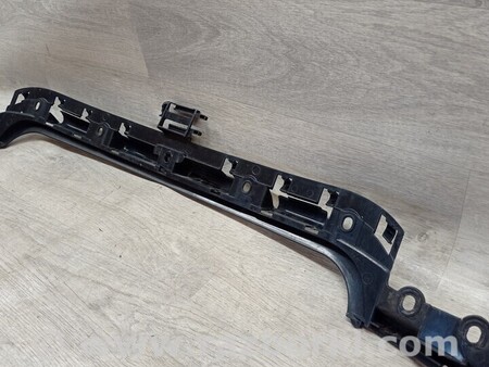 ФОТО Кронштейн бампера заднего центральный для BMW 1-Series (все года выпуска) Киев