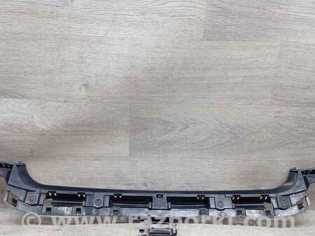 ФОТО Кронштейн бампера заднего центральный для BMW 1-Series (все года выпуска) Киев