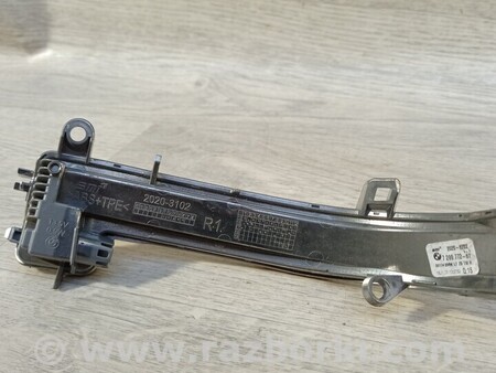 ФОТО Повторитель поворота дзеркало правий для BMW 1-Series (все года выпуска) Киев