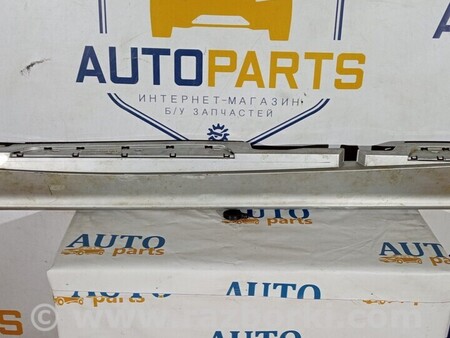 ФОТО Поріг пластиковий лівий для BMW 1-Series (все года выпуска) Киев