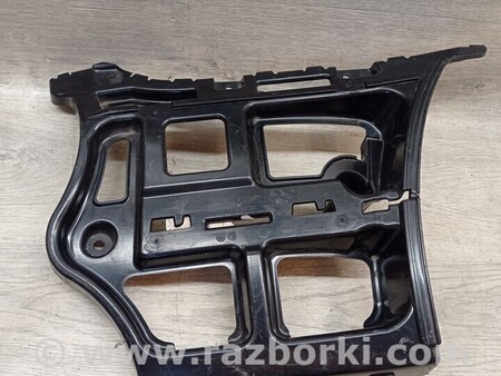 ФОТО Кронштейн кріплення направляюча заднього бампера правий для BMW 3-Series (все года выпуска) Киев