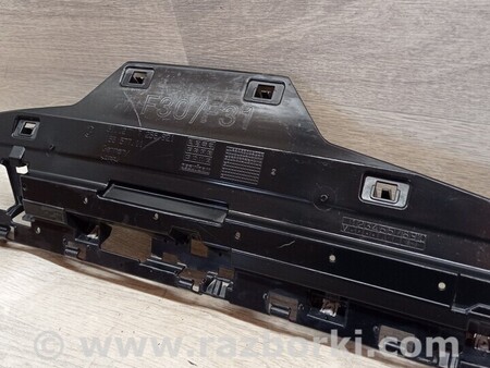 ФОТО Кронштейн кріплення направляюча заднього бампера центральний для BMW 3-Series (все года выпуска) Киев