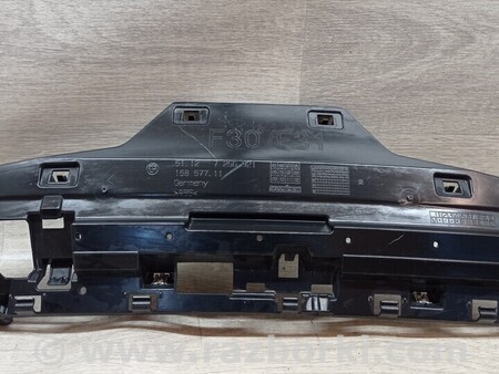 ФОТО Кронштейн кріплення направляюча заднього бампера центральний для BMW 3-Series (все года выпуска) Киев