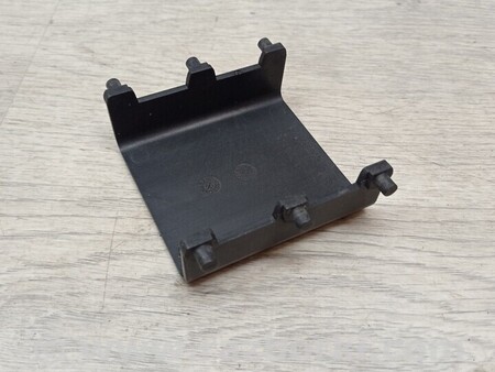 ФОТО Накладка жалюзі повітряпровода воздуховода радіатора для BMW 3-Series (все года выпуска) Киев