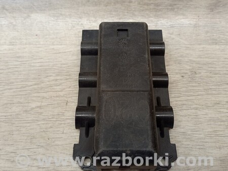 ФОТО Накладка кришка моторчика жалюзі для BMW 3-Series (все года выпуска) Киев