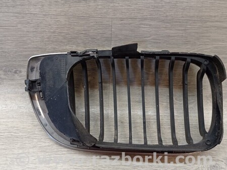 ФОТО Ноздря решітка радіатора ліва для BMW 3-Series (все года выпуска) Киев