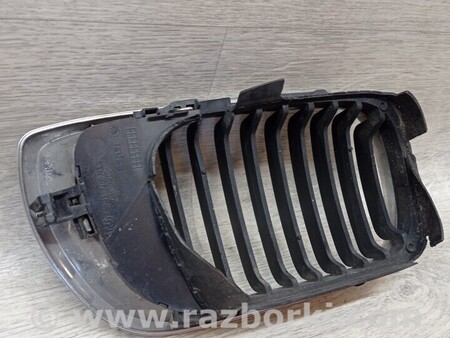 ФОТО Ноздря решітка радіатора ліва для BMW 3-Series (все года выпуска) Киев