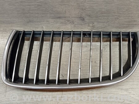 ФОТО Ноздря решітка радіатора ліва дорестайл для BMW 3-Series (все года выпуска) Киев