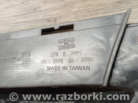 ФОТО Решітка заглушка переднього бампера права Тайвань для BMW 3-Series (все года выпуска) Киев