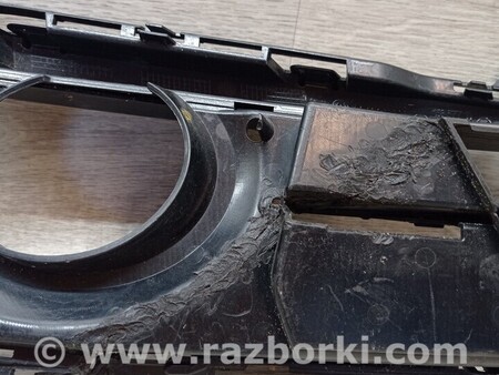 ФОТО Решітка накладка заглушка туманки ПТФ переднього бампера для BMW 3-Series (все года выпуска) Киев