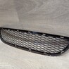 ФОТО Решітка накладка переднього бампера центральна для BMW 3-Series (все года выпуска) Киев