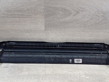 ФОТО Корпус накладка панелі радіатора верхній для BMW 5-Series (все года выпуска) Киев