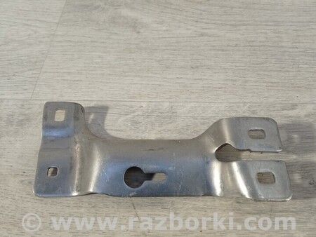 ФОТО Кронштейн усилителя переднего бампера левая для BMW 5-Series (все года выпуска) Киев