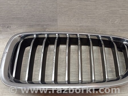 ФОТО Ноздря решітка радіатора ліва для BMW 5-Series (все года выпуска) Киев