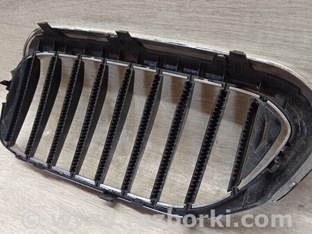 ФОТО Ноздря решітка радіатора права для BMW 5-Series (все года выпуска) Киев